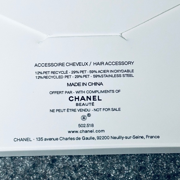 Chanel GWP 6 Beauté Hair Clips - Picture 6 of 6